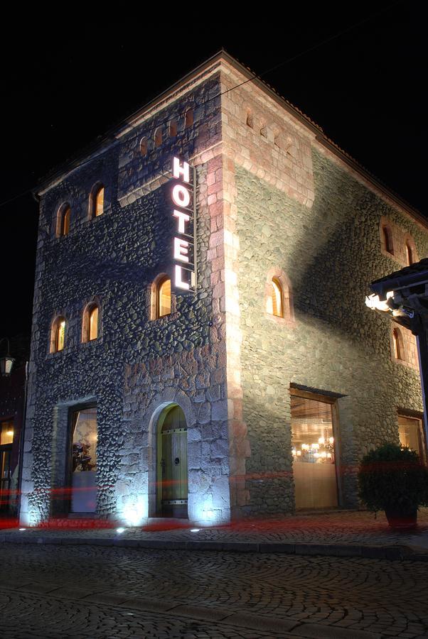 Gjakova Hotel Carshia E Jupave מראה חיצוני תמונה