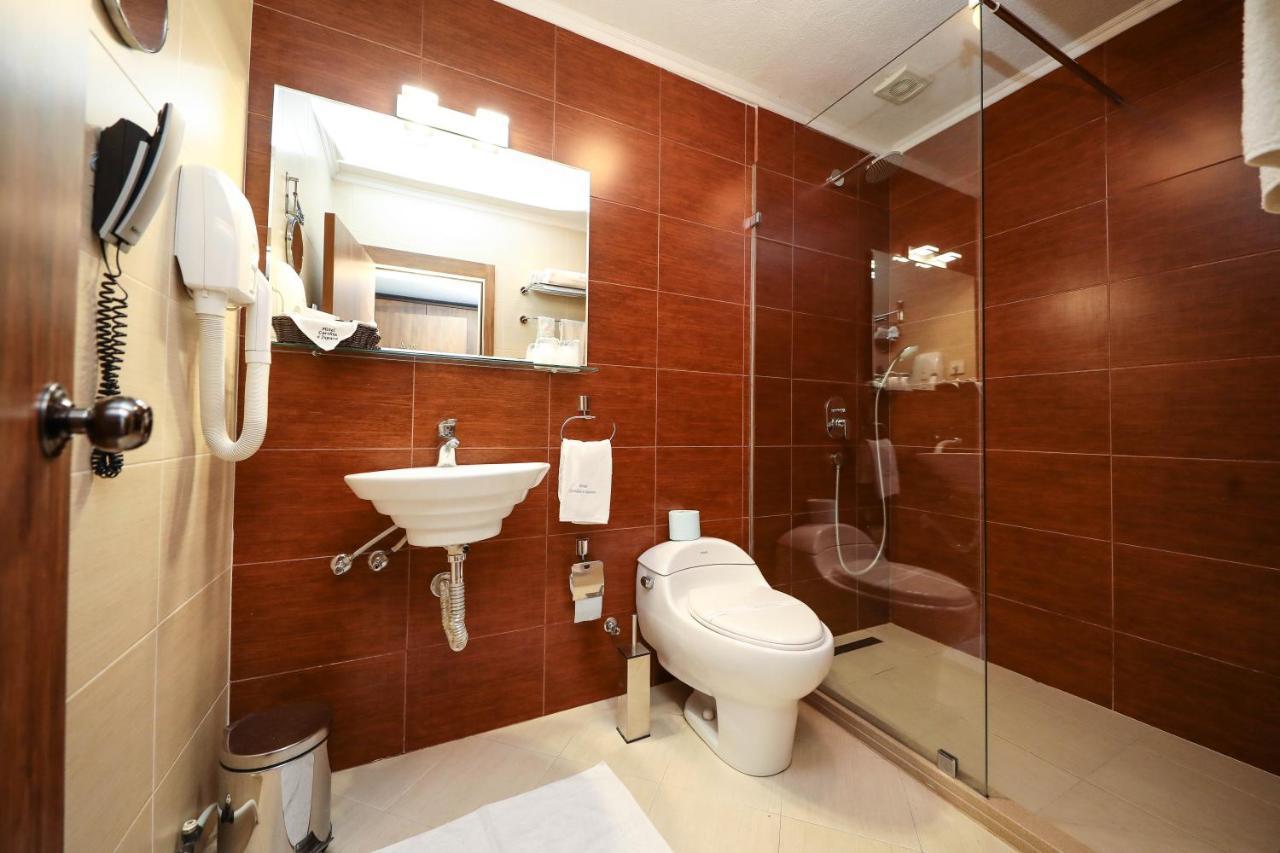 Gjakova Hotel Carshia E Jupave מראה חיצוני תמונה