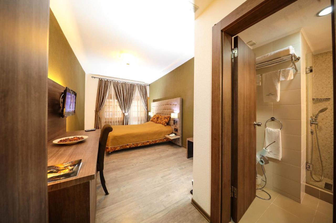 Gjakova Hotel Carshia E Jupave מראה חיצוני תמונה